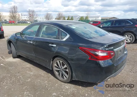 2017 Nissan Altima 2.5 Sr z USA, uszkodzony, nr VIN 1N4AL3AP4HN331127